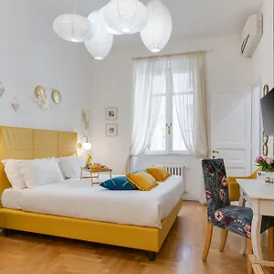 Πανσιόν Maison Vantaggio
