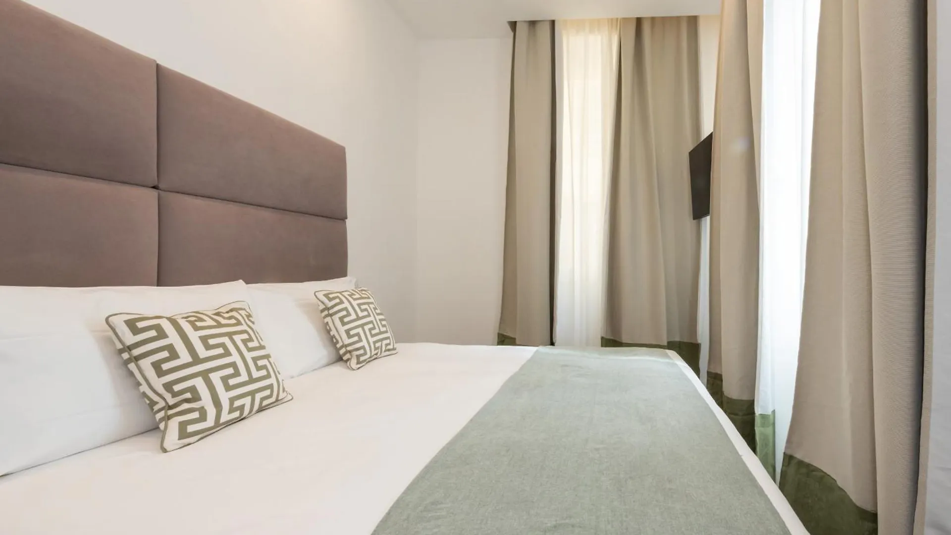 Nox Hotel Rome